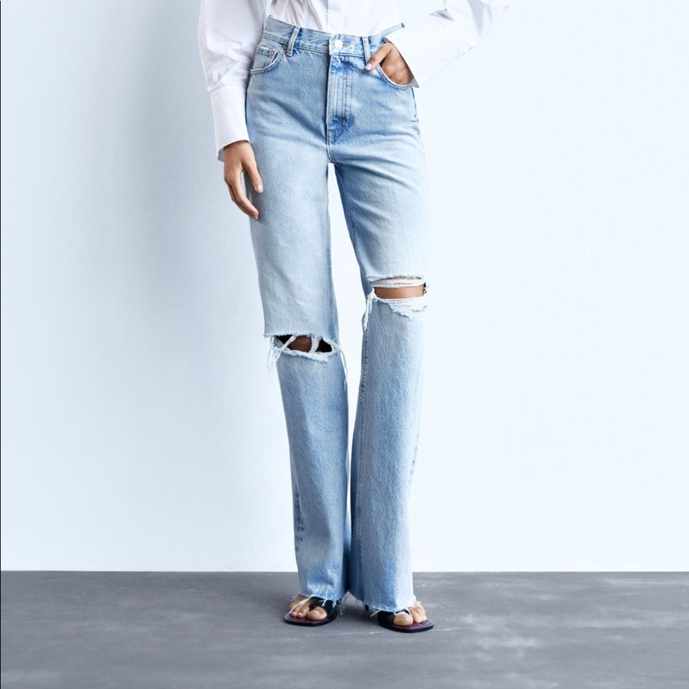 THE Zara Wide Leg Ripped Jeans - High waisted